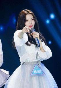 杨超越初中老师爆料视频,她的成长历程与蜕变之路 第3张 杨超越初中老师爆料视频,她的成长历程与蜕变之路 第3张